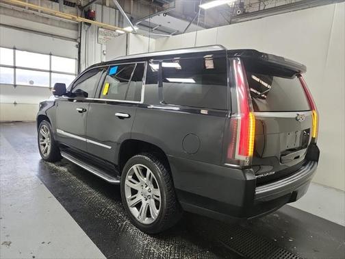 2016 Cadillac Escalade Luxury