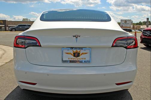 2019 Tesla Model 3 Standard Range Plus