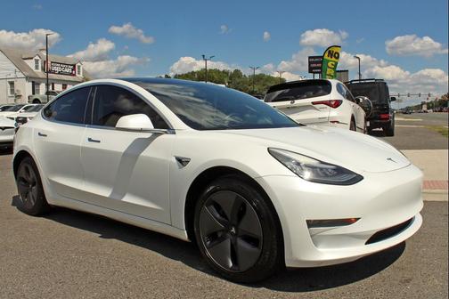 2019 Tesla Model 3 Standard Range Plus
