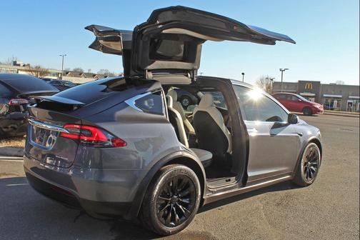 2020 Tesla Model X Long Range