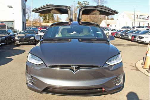2020 Tesla Model X Long Range