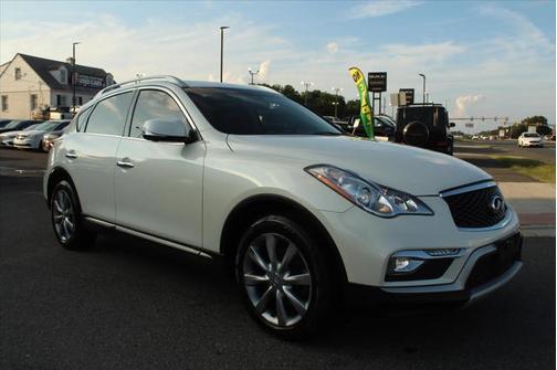 2017 INFINITI QX50 Base