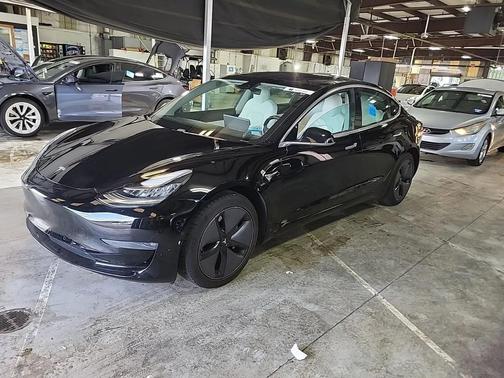 2019 Tesla Model 3 Standard Range Plus