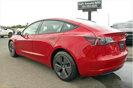2023 Tesla Model 3 Standard Range