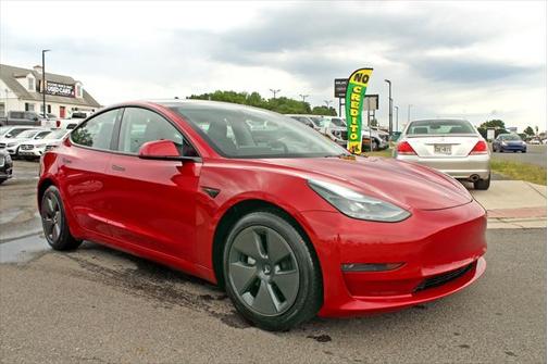 2023 Tesla Model 3 Standard Range
