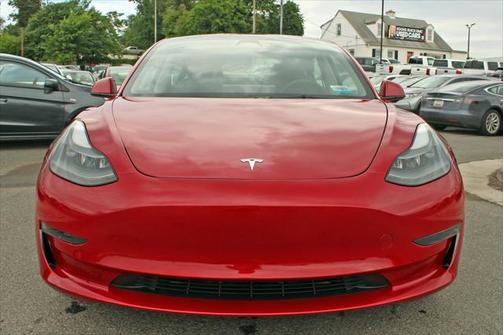 2023 Tesla Model 3 Standard Range