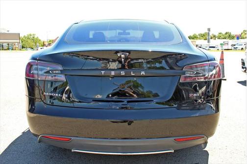 2013 Tesla Model S Performance