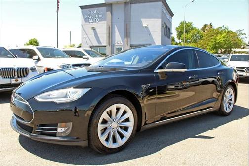 2013 Tesla Model S Performance