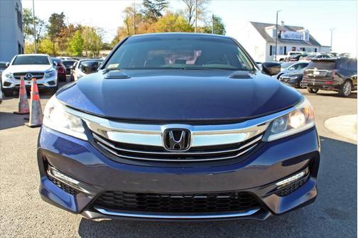 2017 Honda Accord Sport SE