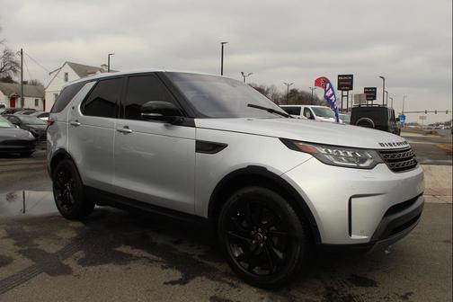 2017 Land Rover Discovery SE