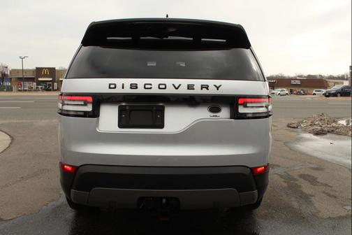 2017 Land Rover Discovery SE