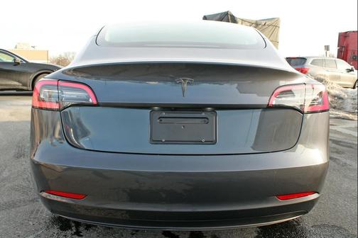 2023 Tesla Model 3 Standard Range