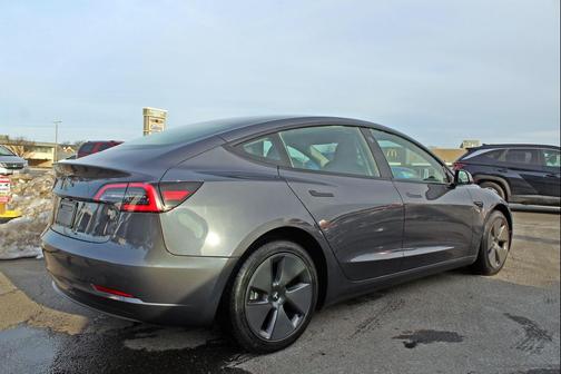 2023 Tesla Model 3 Standard Range