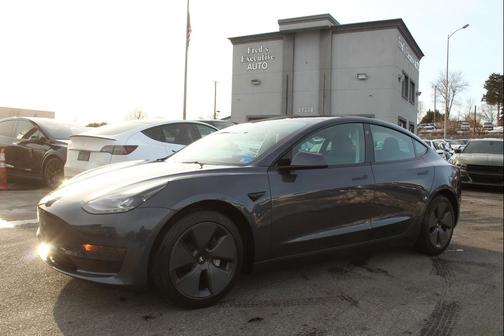 2023 Tesla Model 3 Standard Range