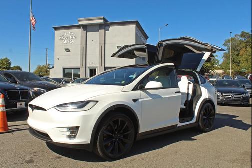 2020 Tesla Model X Long Range