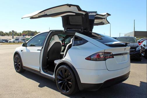 2020 Tesla Model X Long Range