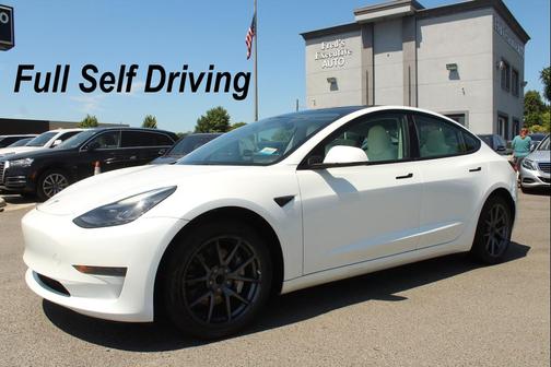 WHITE 2023 Tesla Model 3 Standard Range