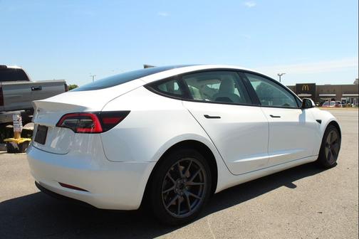 WHITE 2023 Tesla Model 3 Standard Range