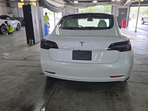 WHITE 2023 Tesla Model 3 Standard Range