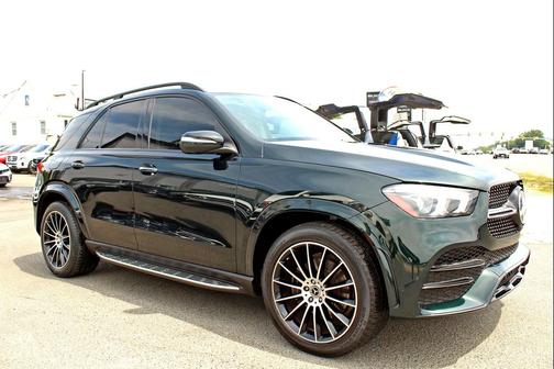 Green 2020 Mercedes-Benz GLE 350 4MATIC