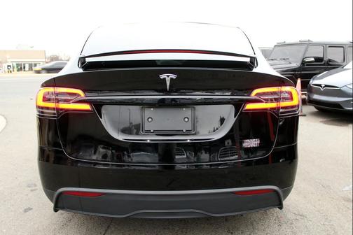 2023 Tesla Model X Plaid