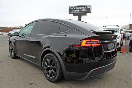 2023 Tesla Model X Plaid