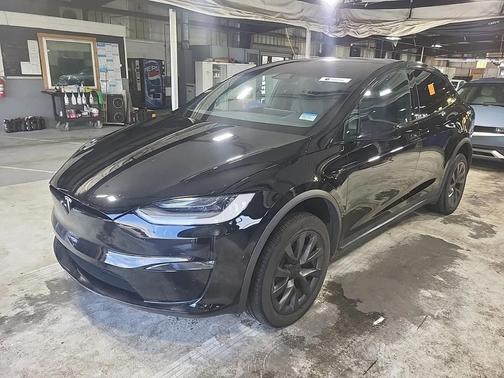 2023 Tesla Model X Plaid