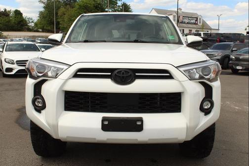 WHITE 2021 Toyota 4Runner SR5