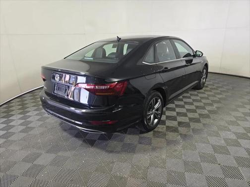 2019 Volkswagen Jetta 1.4T R-Line