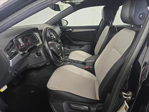 2019 Volkswagen Jetta 1.4T R-Line