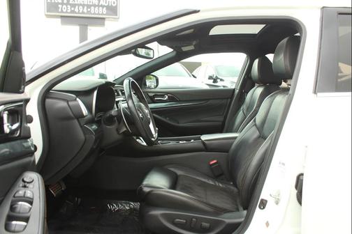 White 2021 Nissan Maxima 3.5 SR
