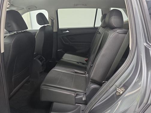2020 Volkswagen Tiguan 2.0T SEL
