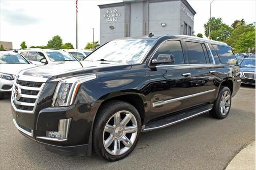 2015 Cadillac Escalade ESV Luxury