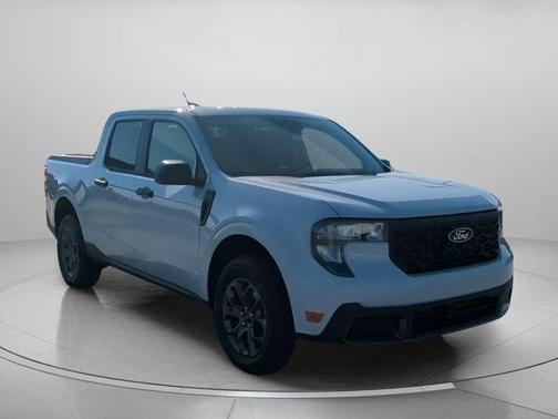 Space White Metallic 2026 Ford Maverick XLT