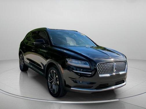 2021 Lincoln Nautilus Reserve