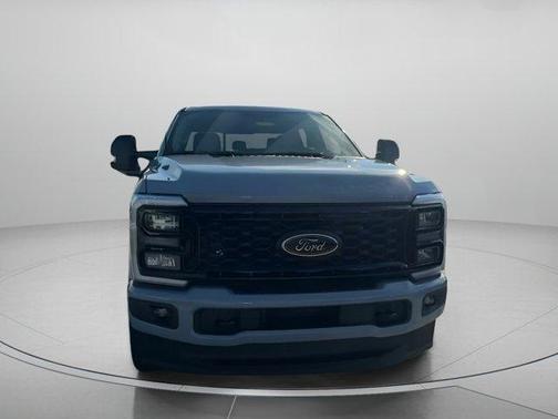 2026 Ford F-350 Lariat Super Duty