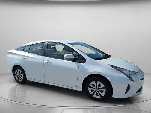 2017 Toyota Prius Four