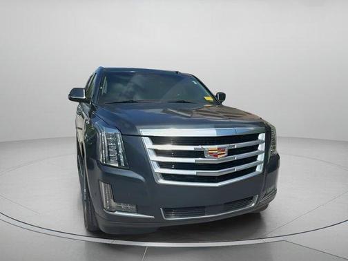 2020 Cadillac Escalade Luxury
