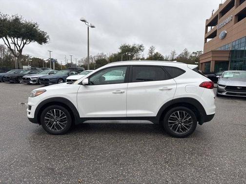 2021 Hyundai TUCSON SEL