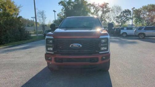 Rapid Red Metallic Tinted Clearcoat 2024 Ford F-250 Lariat