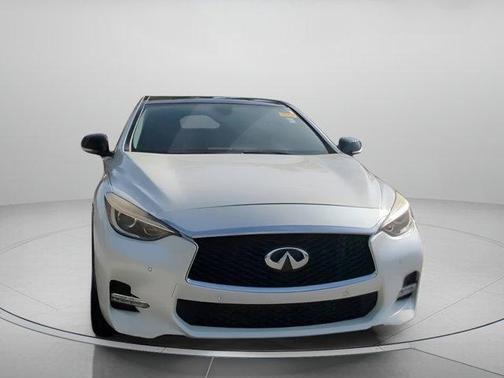 2018 INFINITI QX30 Sport