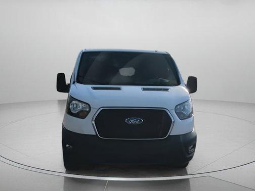 2024 Ford Transit-250 