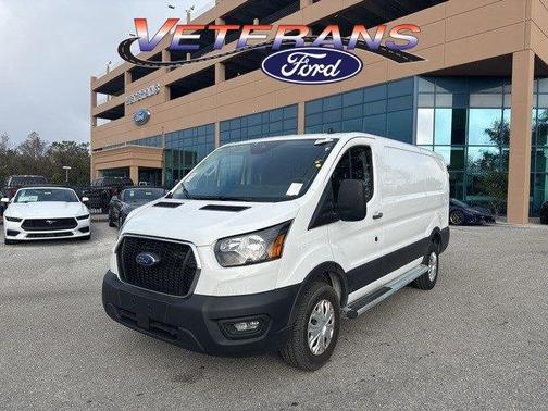 2024 Ford Transit-250 