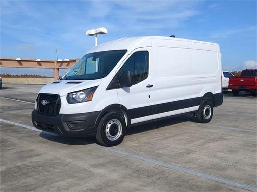 2026 Ford Transit-250 148 WB Medium Roof Cargo