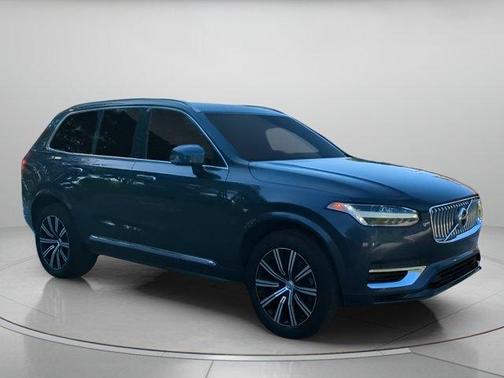 Denim Blue Metallic 2020 Volvo XC90 Hybrid T8 Inscription 7 Passenger