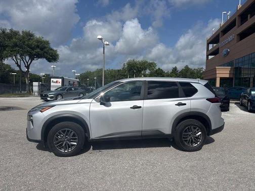 Brilliant Silver Metallic 2024 Nissan Rogue S