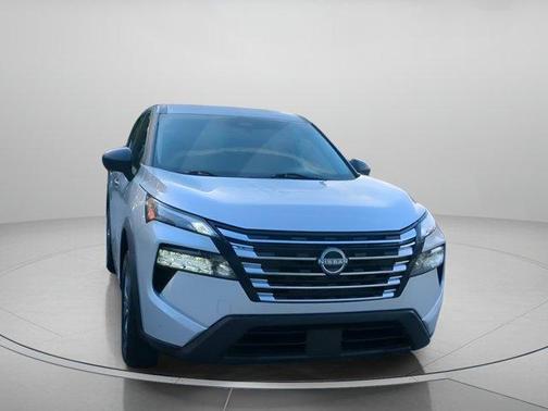 Brilliant Silver Metallic 2024 Nissan Rogue S