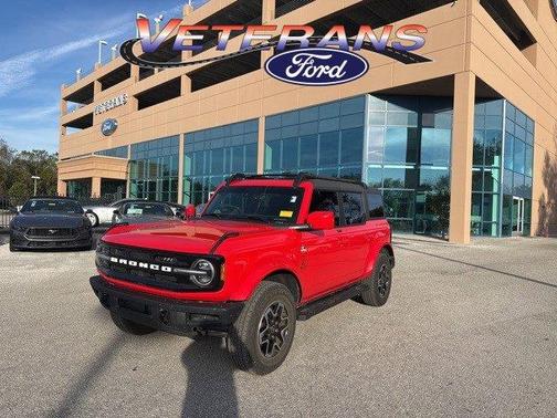 2024 Ford Bronco Outer Banks
