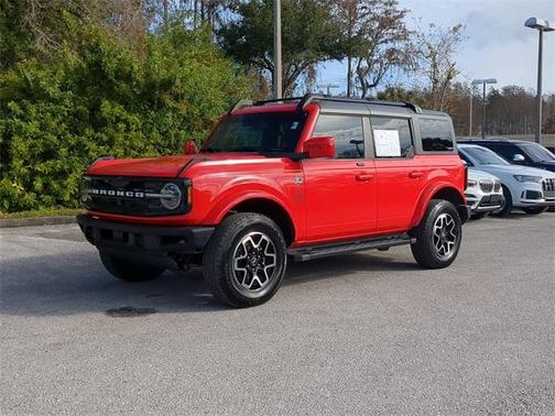 2024 Ford Bronco Outer Banks