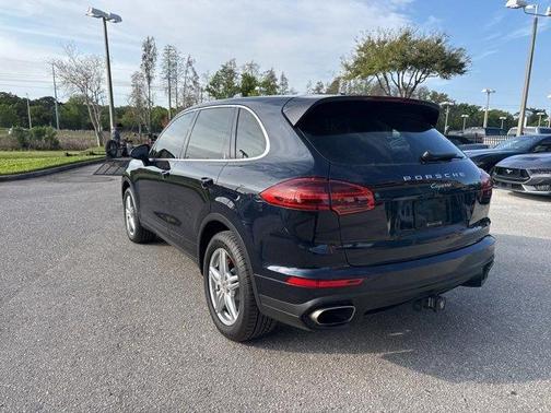 2016 Porsche Cayenne Base